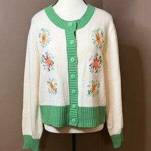 Smak Parlour x Smiley Ivory & Green Flower Embroidered Cardigan